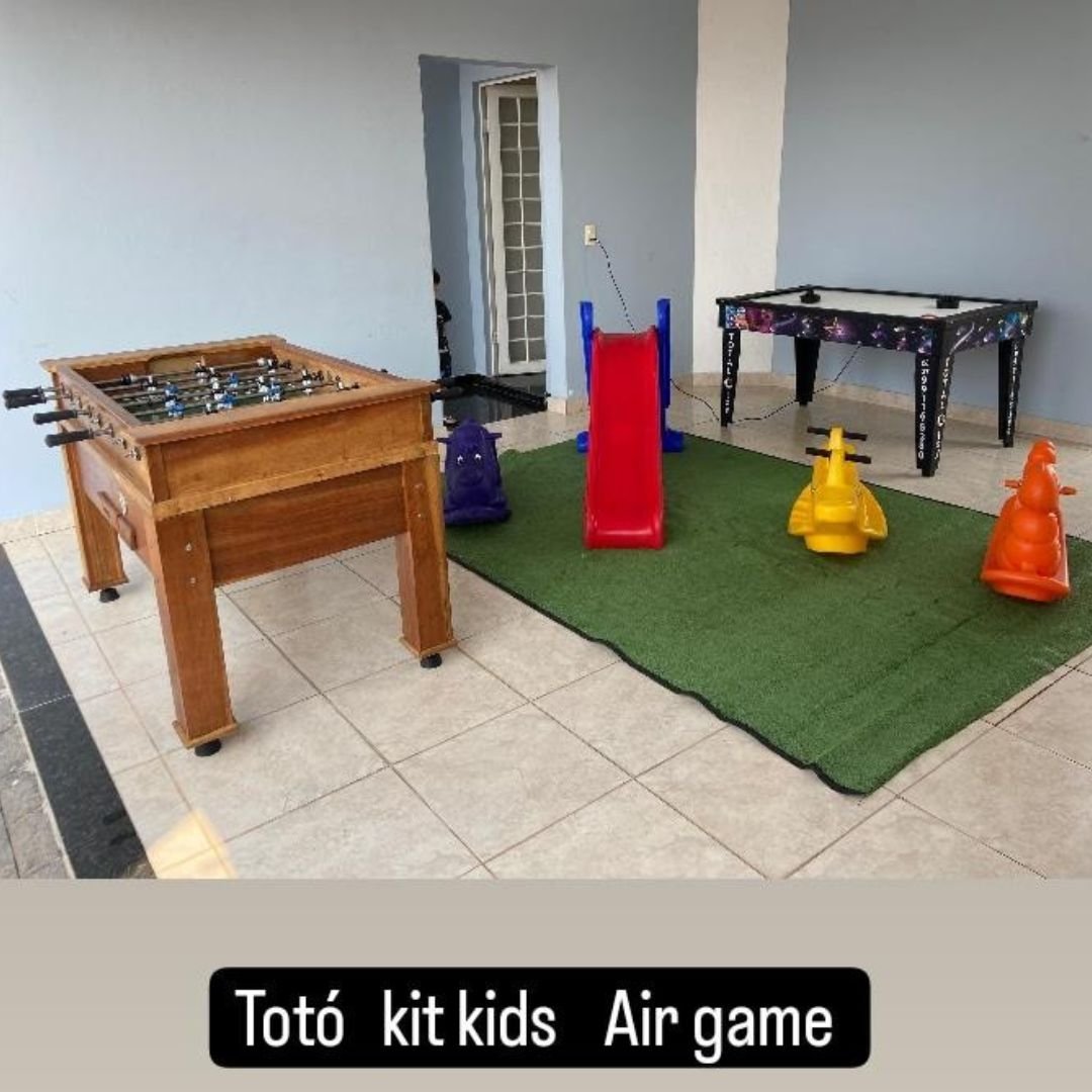 aluguel mesa e cadeira